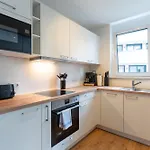 Apartament Casavia Bahnhof - Bright Collection Böblingen