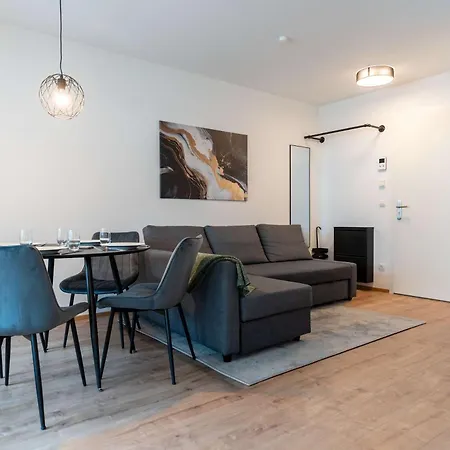 Casavia Boeblingen Bahnhof - Bright Collection *